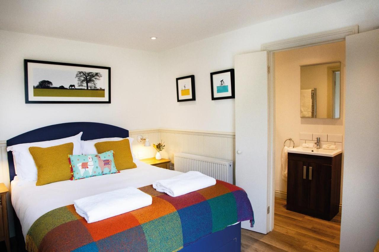The Merry Harriers Bed and Breakfast Godalming Εξωτερικό φωτογραφία