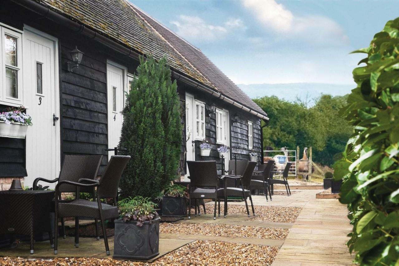 The Merry Harriers Bed and Breakfast Godalming Δωμάτιο φωτογραφία
